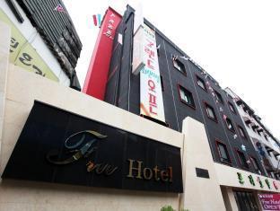 Economic Free Hotel