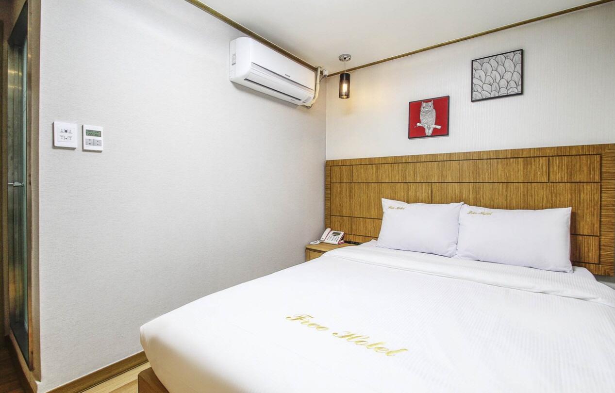 Hotel Economic Free 2*