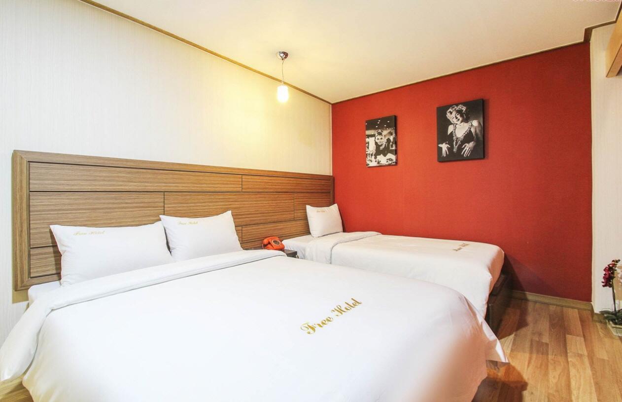 Hotel Economic Free 2*